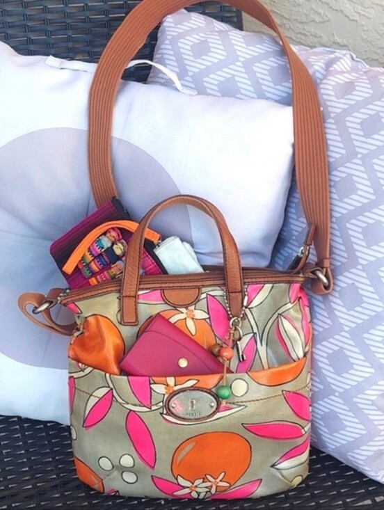 Fossil Handbags - FOSSIL "Key-Per" Bag & Wallet Set